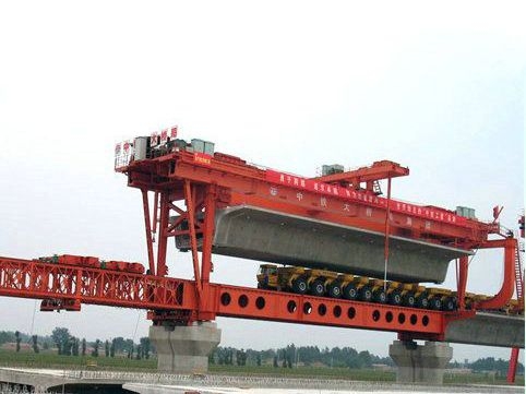 使用架橋機(jī)的過(guò)程中會(huì)出現(xiàn)哪些狀況